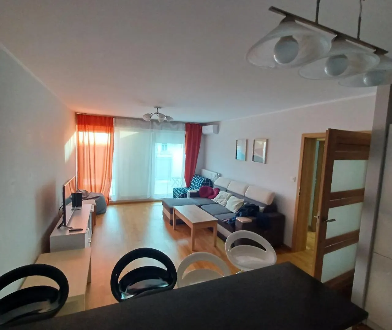 Apart City Center - 3 Rooms - Parking Place Wroclaw
