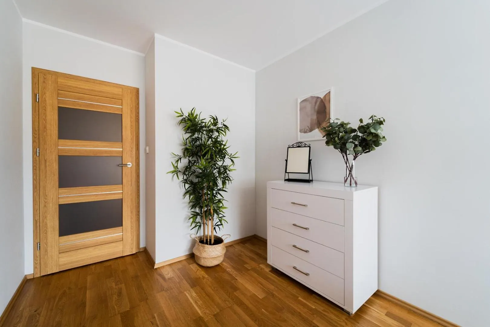 Apart City Center - 3 Rooms - Parking Place Wroclaw Apartment